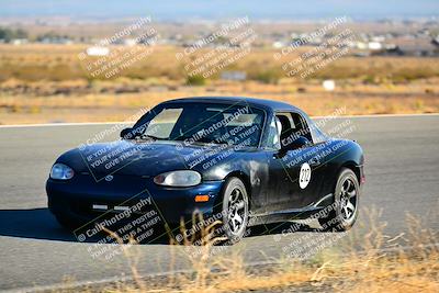 media/Nov-16-2024-Extreme Speed (Sat) [[6587d07cc4]]/Gold Group/Session 3 (The Bowl)/